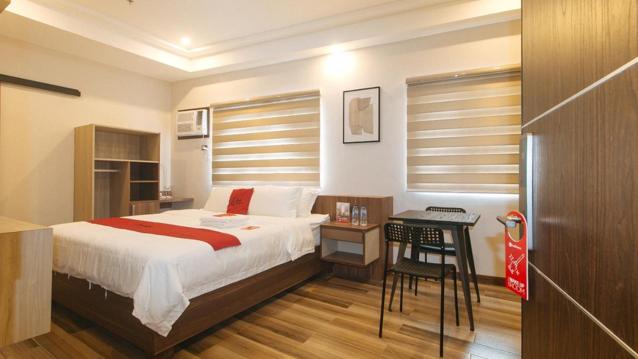 Reddoorz Plus @ Bez Tower And Residences San Juan San Juan (Metro Manila) Exterior foto