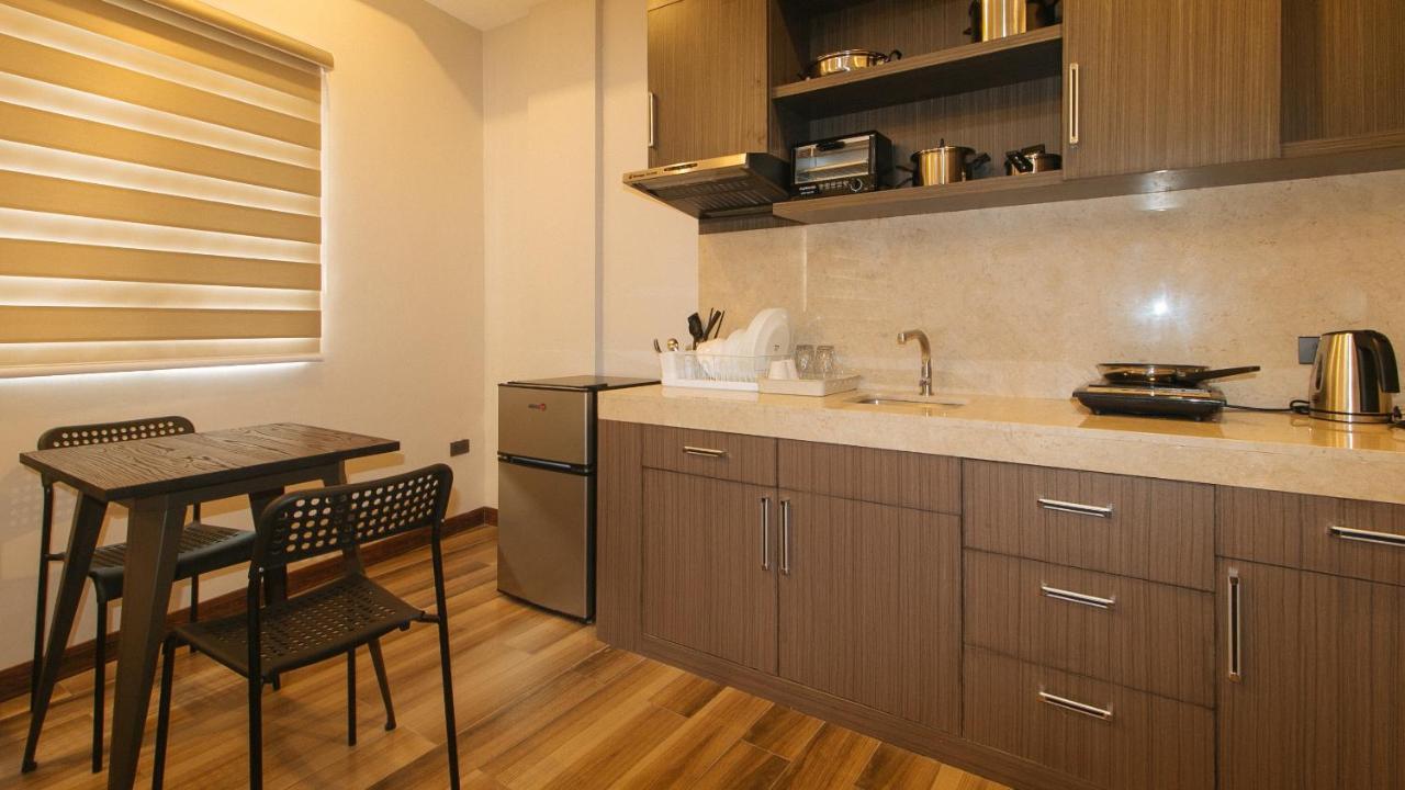 Reddoorz Plus @ Bez Tower And Residences San Juan San Juan (Metro Manila) Exterior foto