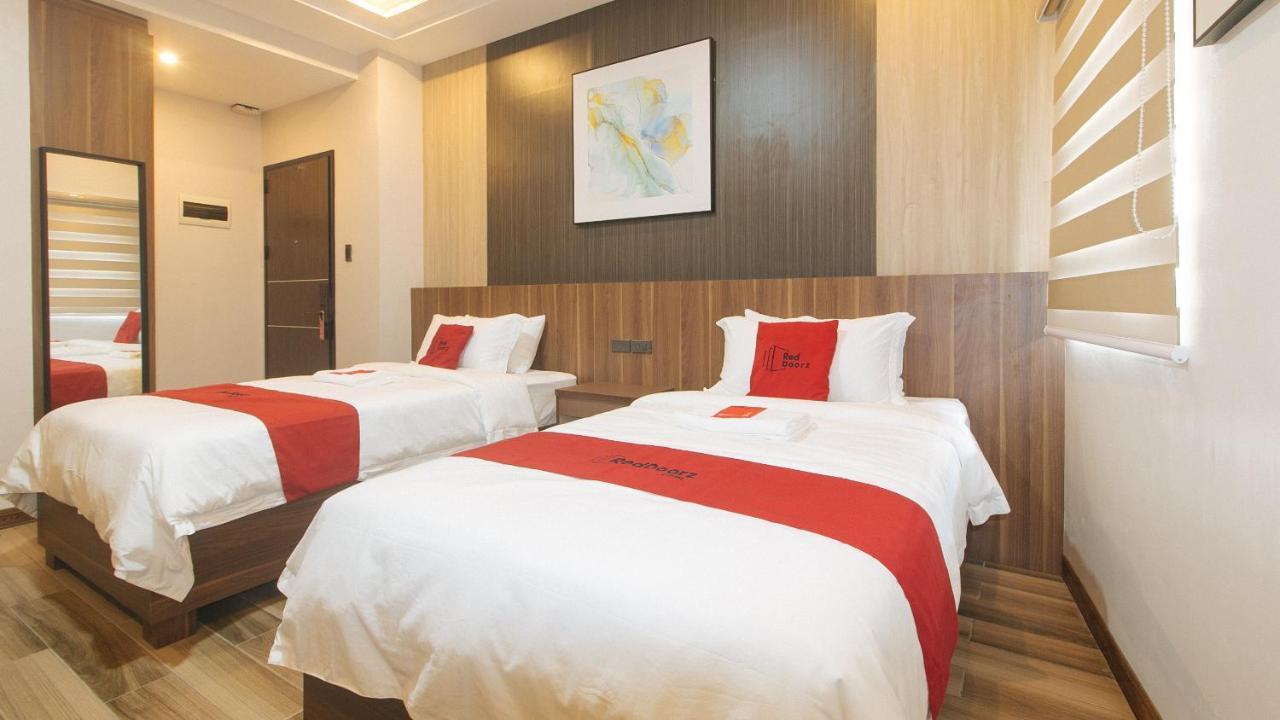 Reddoorz Plus @ Bez Tower And Residences San Juan San Juan (Metro Manila) Exterior foto